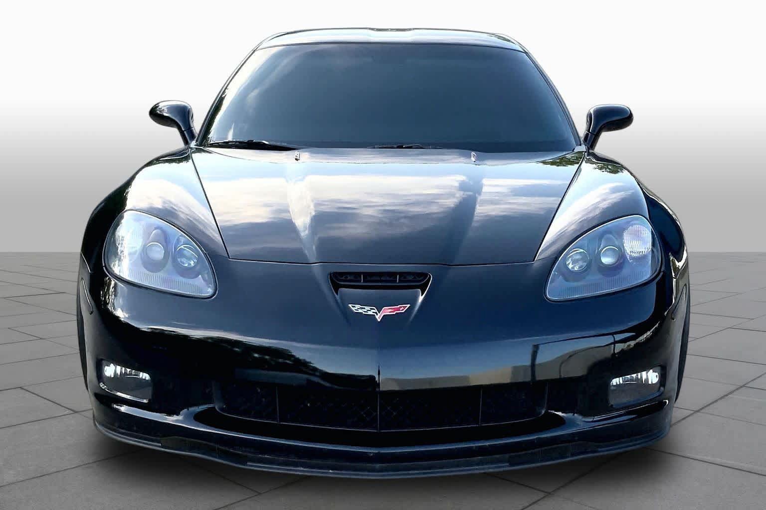 Used 2009 Chevrolet Corvette Z06 w/ Preferred Equipment Group RWD image 3