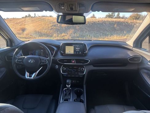 Used 2019 Hyundai Santa Fe FWD image 18