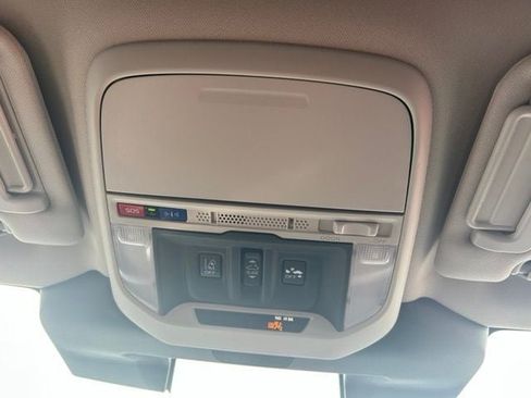 Used 2023 Subaru Forester Limited AWD/4WD image 20