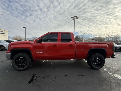 Used 2018 GMC Sierra 1500 SLE image 4
