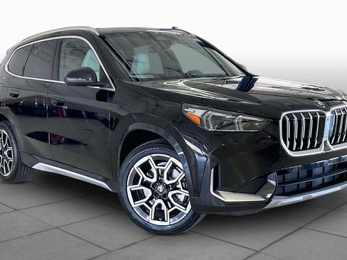 New 2026 BMW X1 xDrive28i w/ Technology Package AWD/4WD image 2