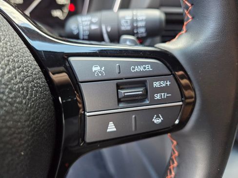 Used 2023 Honda Pilot Sport image 23