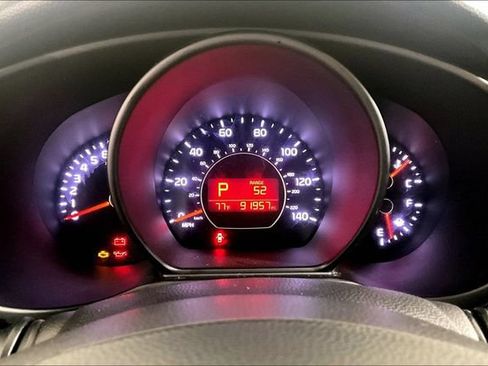 Used 2019 Kia Soul + FWD image 19