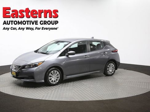 Used 2022 Nissan Leaf S image 55