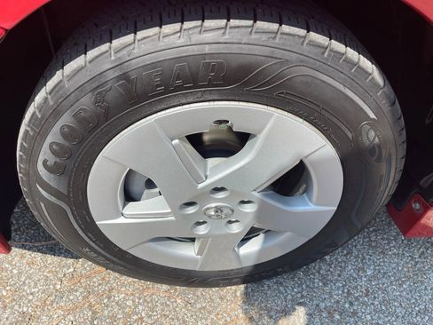 Used 2011 Toyota Prius One image 9