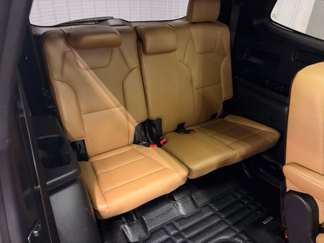 Used 2020 Kia Telluride SX w/ Towing Package AWD/4WD image 10
