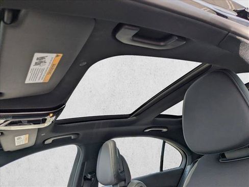 Used 2025 Mercedes-Benz C 300 Sedan image 15