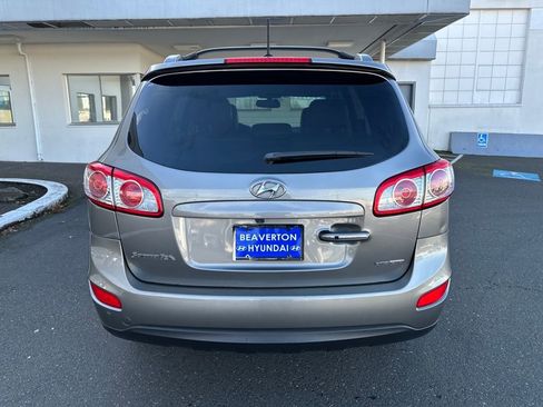 Used 2012 Hyundai Santa Fe Limited w/ Navigation Pkg 4 image 5