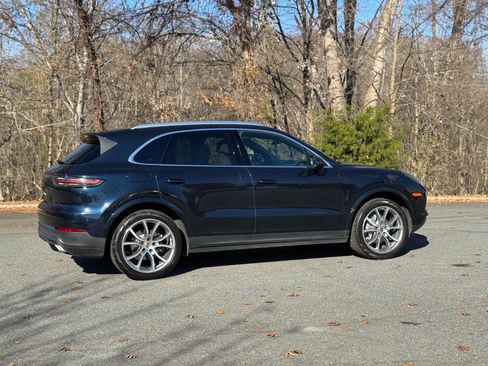 Used 2019 Porsche Cayenne image 13