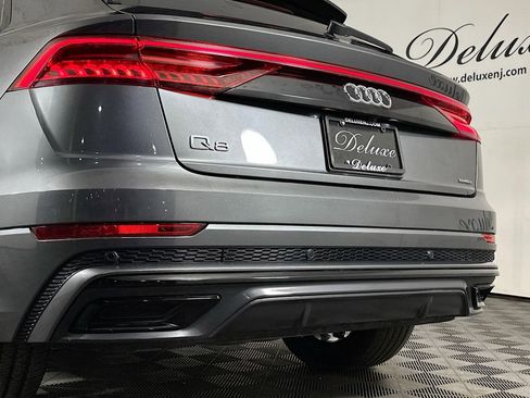 Used 2021 Audi Q8 Premium Plus w/ Premium Plus Package AWD/4WD image 27