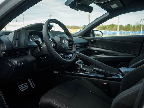 New 2026 Hyundai Elantra Sport FWD image 16