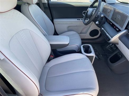 Used 2023 Hyundai Ioniq 5 SEL image 36
