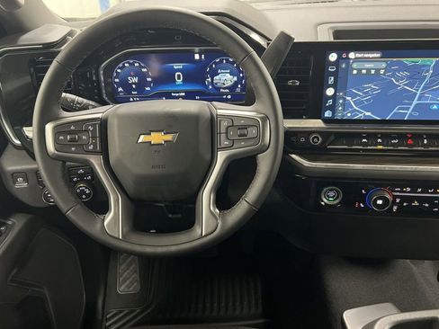 Used 2022 Chevrolet Silverado 1500 LT image 19