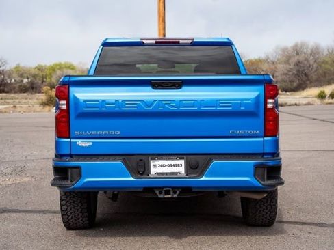 Used 2025 Chevrolet Silverado 1500 Custom image 6