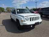 Used 2017 Jeep Patriot Latitude image 3