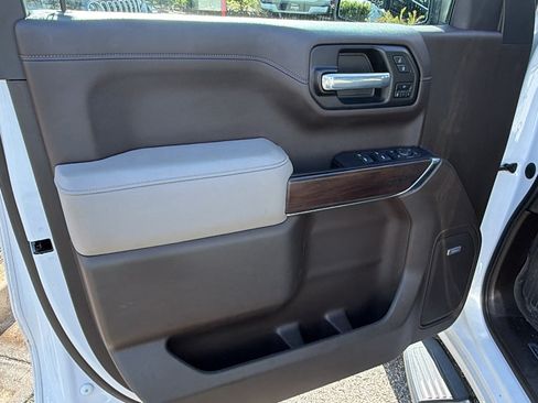 Used 2021 GMC Sierra 1500 SLT w/ SLT Premium Plus Package AWD/4WD image 14