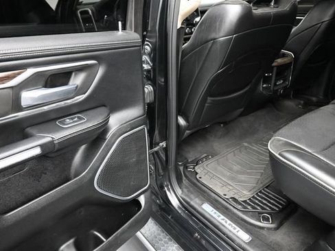 Used 2020 RAM 1500 Laramie AWD/4WD image 11