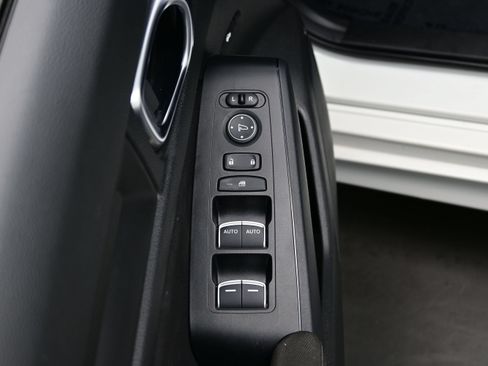 Used 2025 Honda Civic Sport image 13