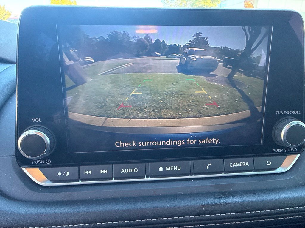 Certified 2023 Nissan Rogue SV FWD image 11