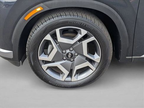 Used 2024 Hyundai Palisade Limited image 24