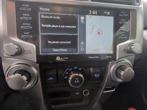 Used 2022 Toyota 4Runner TRD Sport image 11