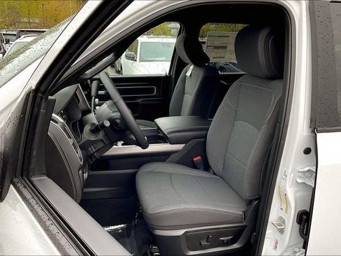 New 2024 RAM 2500 Big Horn w/ Night Edition image 10