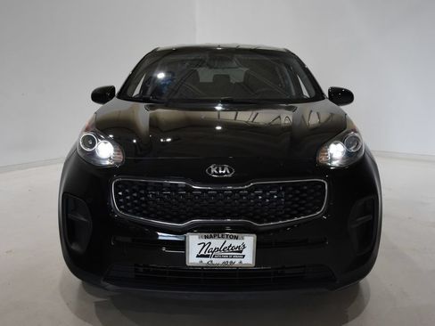 Used 2019 Kia Sportage LX FWD image 2