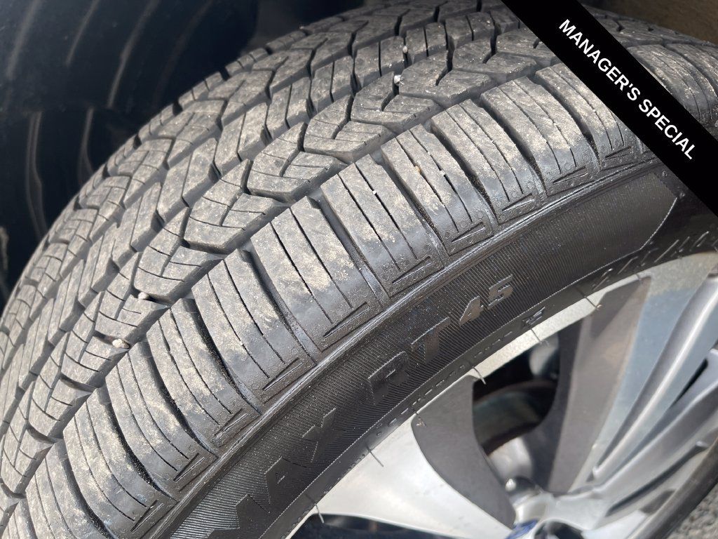 Used 2021 Subaru Ascent Limited w/ Technology Package AWD/4WD image 10