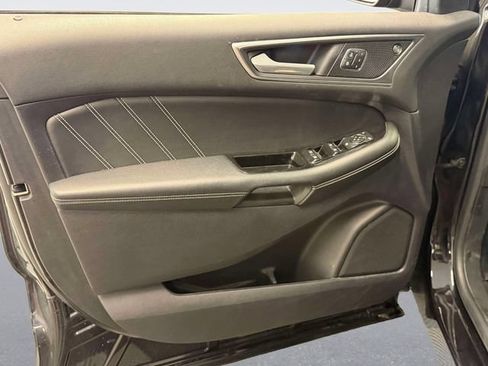 Used 2020 Ford Edge ST w/ Cold Weather Package AWD/4WD image 14
