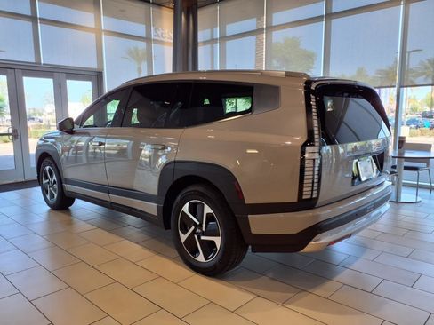 New 2026 Hyundai Ioniq 9 SE image 4