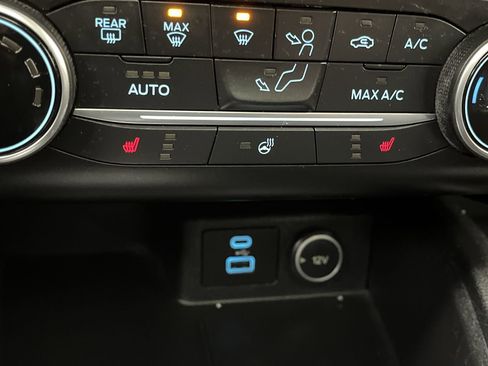 Used 2020 Ford Escape SEL image 24