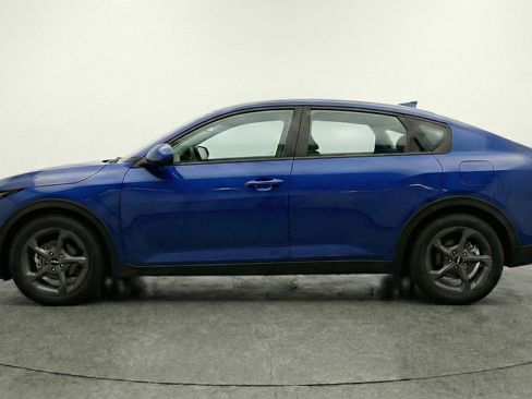 Used 2025 Kia K4 LXS image 5