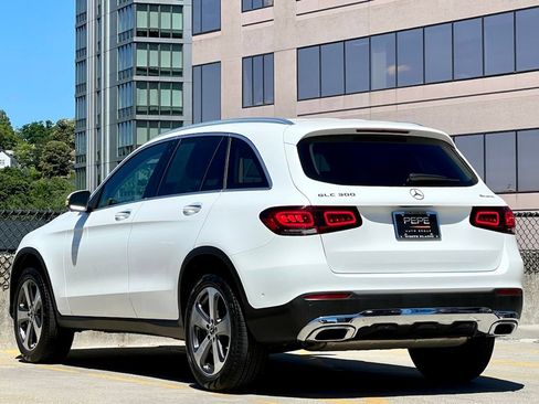 Certified 2022 Mercedes-Benz GLC 300 4MATIC image 5