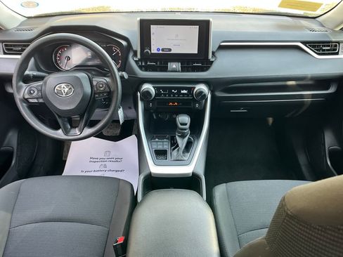 Used 2024 Toyota RAV4 LE image 13