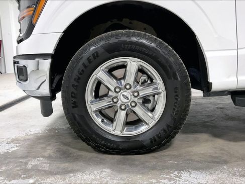 Used 2025 Ford F150 XLT w/ Equipment Group 301A Standard AWD/4WD image 10