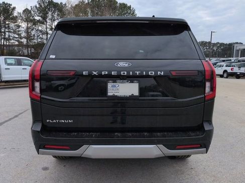 New 2026 Ford Expedition Platinum w/ Driver's Package image 5