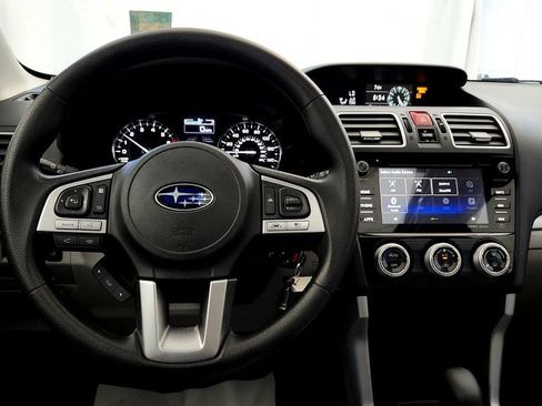 Used 2017 Subaru Forester 2.5i Premium AWD/4WD image 28