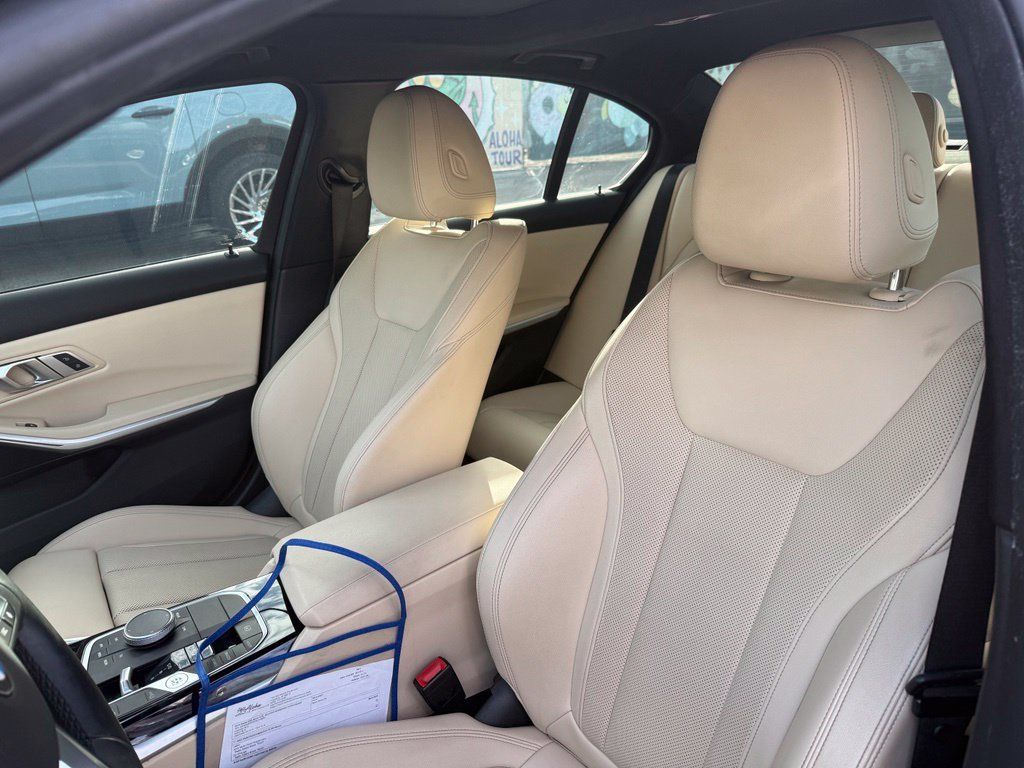 Used 2023 BMW 330i Sedan RWD image 12