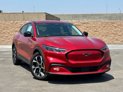 Certified 2024 Ford Mustang Mach-E Select image 2