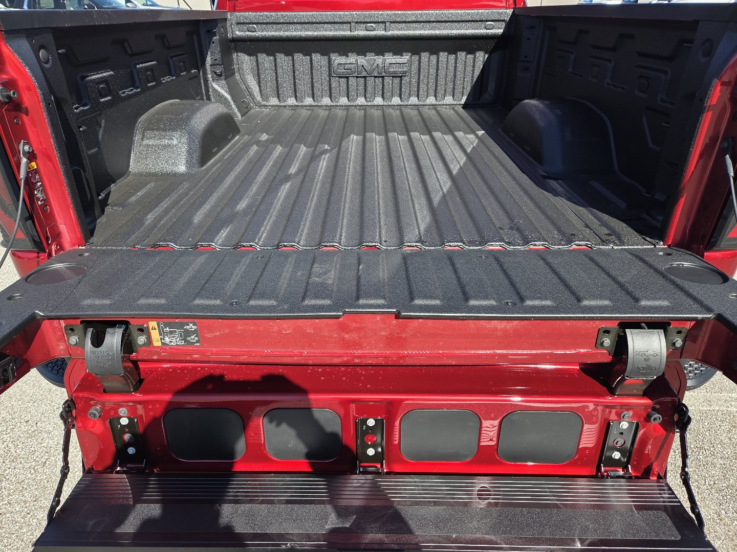 New 2026 GMC Sierra 2500 AT4 w/ Technology Package AWD/4WD image 22