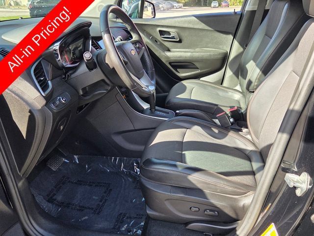 Used 2019 Chevrolet Trax LT w/ Redline Edition AWD/4WD image 9