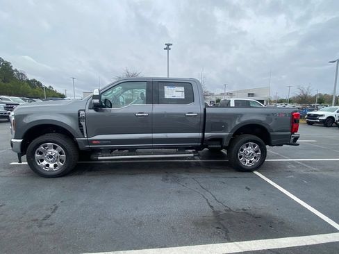 New 2026 Ford F250 Lariat w/ Lariat Premium Package AWD/4WD image 4