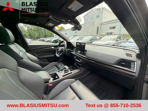 Used 2023 Audi Q5 2.0T Premium Plus w/ Premium Plus Package AWD/4WD image 44