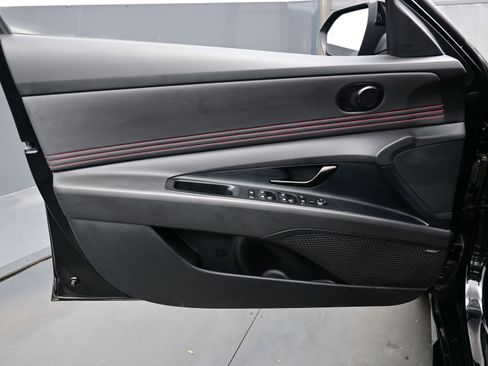 Certified 2025 Hyundai Elantra N Line image 10