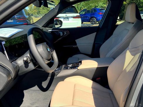 New 2026 BMW X3 xDrive30 w/ Premium Package image 7