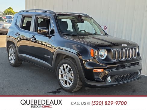 Used 2019 Jeep Renegade Latitude image 1