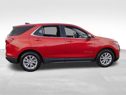 Used 2020 Chevrolet Equinox LT image 9