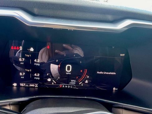 New 2026 GMC Canyon Denali image 11