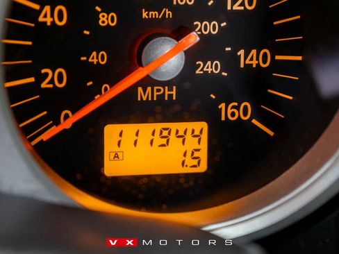 Used 2005 Nissan 350Z Coupe w/ (N93) Cargo Convenience Pkg image 22