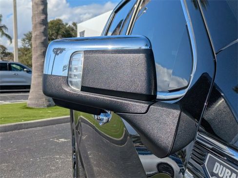 Used 2024 GMC Sierra 1500 Denali image 15